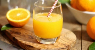 Bị viêm phế quản có nên uống nước cam không?